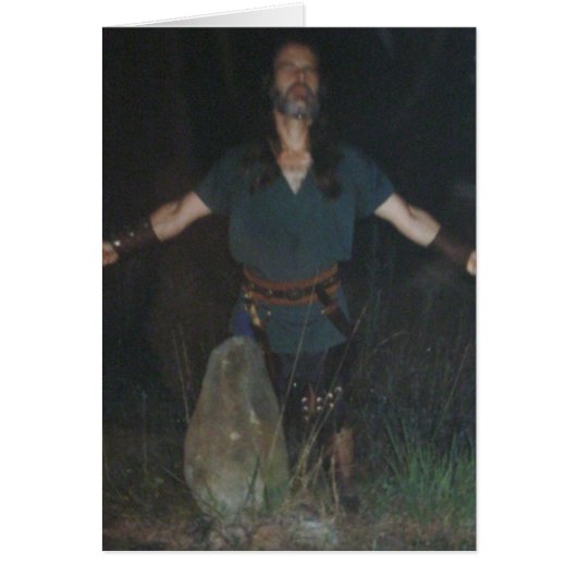 Priest van het wilde hout bij de vaste steen (Voorkant)