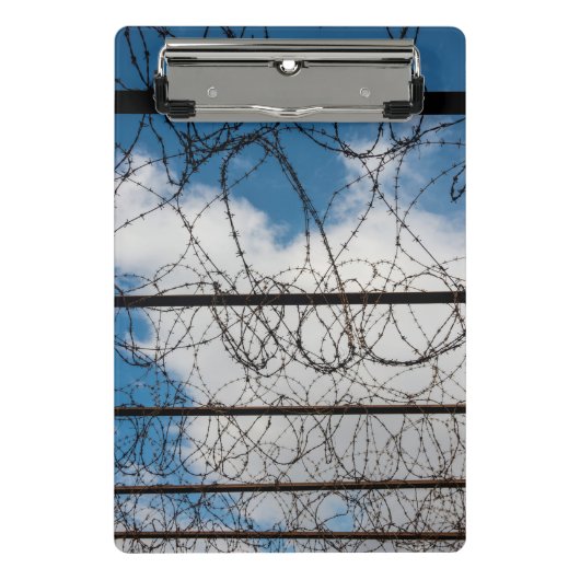 Prikkeldraad hek mini klembord (Voorkant)