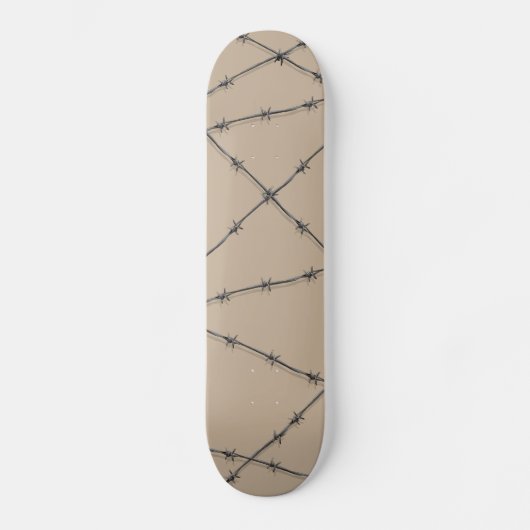 prikkeldraad skateboard (Voorkant)