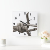 prikkeldraad vierkante klok (Huis)