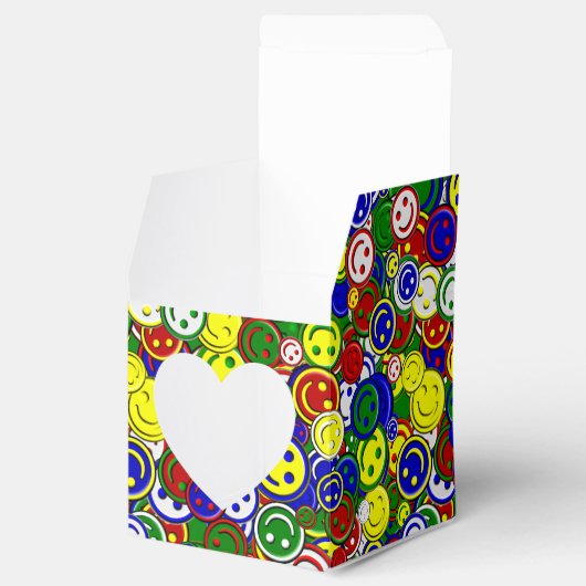 Primaire gezichtskralen, GROEN-FAVOR BOX, q hart Bedankdoosjes (Geopend)