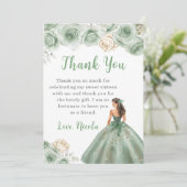 Princesse dans une robe verte Sweet sixteen Merci (Debout devant)