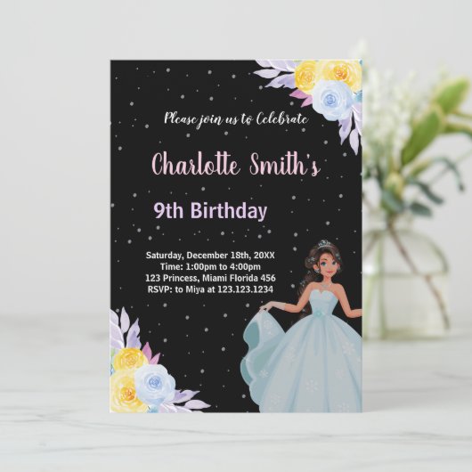 Princesse Florale violette jaune Invitations d'ann (Debout devant)