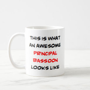 principal de basson, énorme tasse de café
