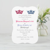 Prins & Prinses Kronen Twins Party Uitnodiging (Staand voorkant)