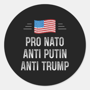 Pro NAVO - Anti Poetin - Anti Trump - Retro Style Ronde Sticker
