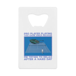 Pro Player die dit spel speelt Kredietkaart Flessenopener