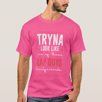 Probeert te lijken op de vriendin van een van die t-shirt