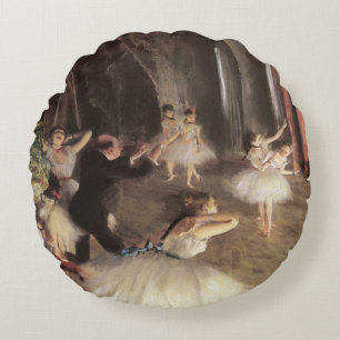 Proef op het toneel door Edgar Degas Rond Kussen
