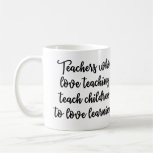 Professeurs qui aiment enseigner la tasse