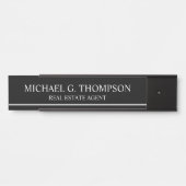 Professional Elegant Black en White Deurbordje (Voorkant)