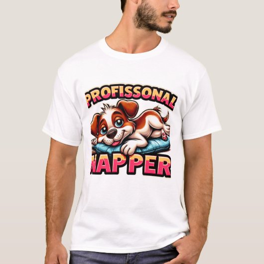 ​"Professional Napper" Funny Puppy Dog  T-shirt (Voorkant)