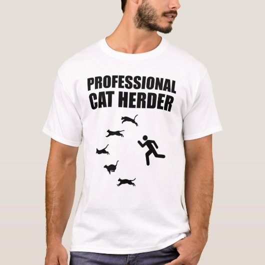 Professionele kat Herder Funny Herding Cats T-shirt (Voorkant)