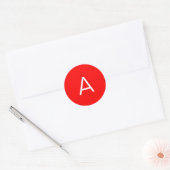 Professionele letter van het rode monogram initiaa ronde sticker (Envelop)