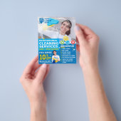 Professionele schoonmaakdiensten - Sjabloon Flyer (Hand)