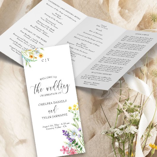 Programme de cérémonie de mariage dans une prairie
