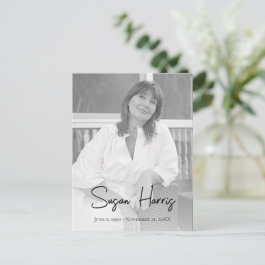 Programme de funérailles pour une célébration mode (Debout devant)