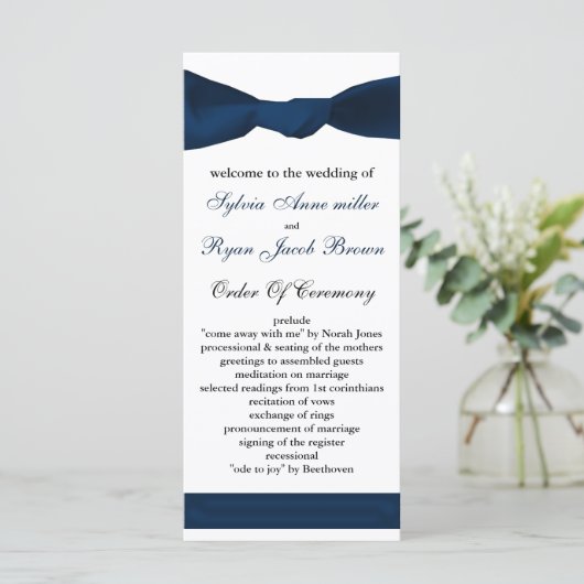 programme de mariage bleu marine (Debout devant)