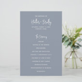 Programme de mariage minimaliste bleu poussiéreux  (Debout devant)