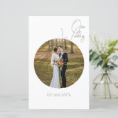 Programme de mariage minimaliste photo ronde (Debout devant)