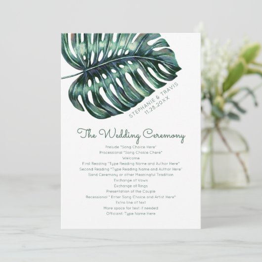 Programme de mariage sur l'île de la plage à feuil (Debout devant)