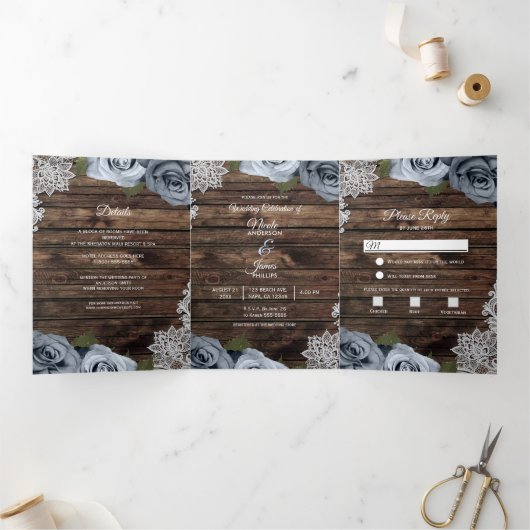 Programme de mariage trifold en bois rustique bleu (Intérieur)