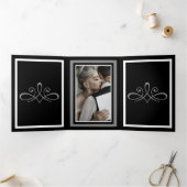 Programme de pliage à trois lettres noir et blanc (Intérieur)