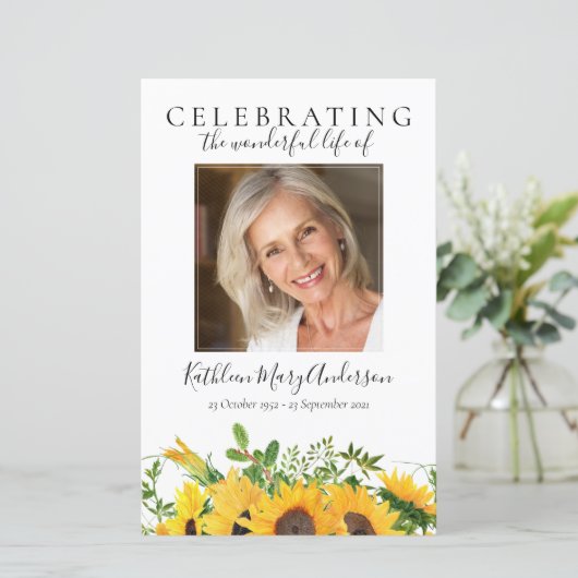 Programme de service commémoratif de tournesols BU (Debout devant)