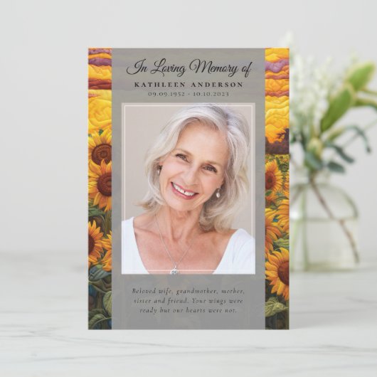 Programme de service commémoratif de tournestourne (Debout devant)