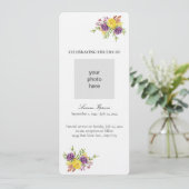 Programme Funérailles du Spray botanique jaune et violet (Debout devant)