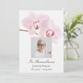 Programme Orchidées roses sur le service commémoratif funéra (Debout devant)