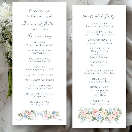 Programme Roses pastel rose, blanches et bleues & ruban