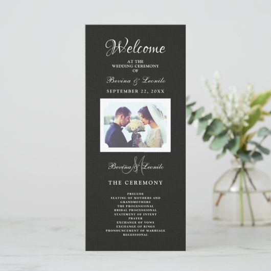 Programme Simple mais élégant : Linge noir avec Monogramme (Debout devant)