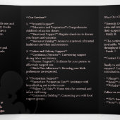 Programme Trois Volets Accompagnatrice de naissance doula noire bébé Serv (Intérieur au milieu)