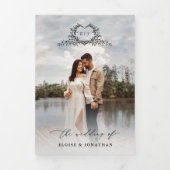 Programme Trois Volets Modern Minimalist Crest monogram Wedding Invite (Page de couverture)