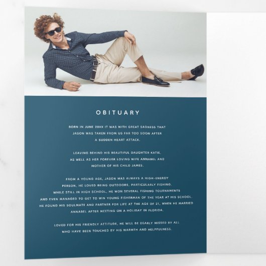 Programme Trois Volets Service funéraire dans nos coeurs bleu foncé (Intérieur en premier)