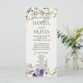 Programmes de mariage bordés de fleurs de mauve et (Debout devant)