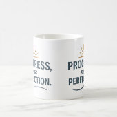 Progrès, pas perfection - Tasse à thé (Centre)