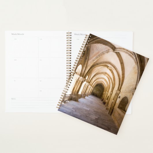 Promenade du cloître de la vieille cathédrale (Devant avec enveloppe)