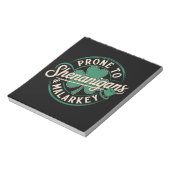 Prone to Shenanigans & Malarkey St Patrick's Day Notitieblok (Gedraaid)