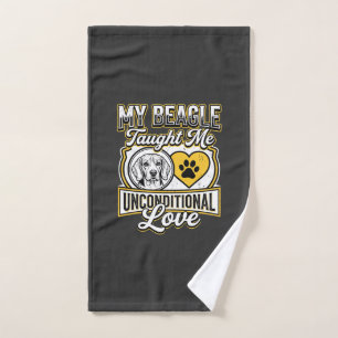Propriétaire de chien d'amour inconditionnel Beagl