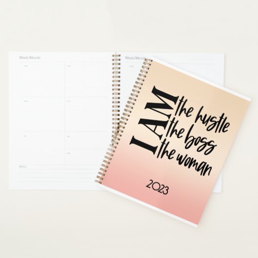 Propriétaire d'une petite entreprise (Devant avec enveloppe)