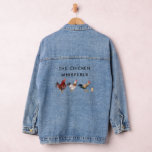 Propriétaire Funny de la ferme Whisperer de poulet<br><div class="desc">Veste en denim rustique et drôle avec aquarelle illustration de poulets avec poussin. Le texte dit "murmure de poulet".</div>