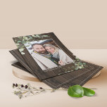 Prospectus 11,4 Cm X 14,2 Cm BUDGET Rustic Wood Eucalyptus Photo Enregistrer la<br><div class="desc">BUDGET Bois rustique Eucalyptus Verdure Photo Mariage Save the Date FLYER avec votre photo fiançailles et notre belle Californie (ouest) eucalyptus vert, vert botanique moderne et la typographie moderne sur un arrière - plan de bois de ferme rustique. Élégamment moderne, mais intemporelle et classique. Ce design combine les éléments naturels...</div>