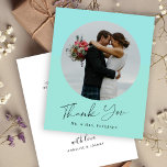 Prospectus 11,4 Cm X 14,2 Cm Carte de remerciements de mariage photo de script<br><div class="desc">Minimaliste tendance moderne verre de mer bleu vert élégant script de calligraphie budget abordable mariage carte de remerciements FLYER personnalisé avec votre photo, texte personnalisé, et signature sur les deux côtés. NOTEZ que les couleurs peuvent être modifiées pour correspondre à votre jeu de couleurs mariage. Si cela vous convient, vous...</div>