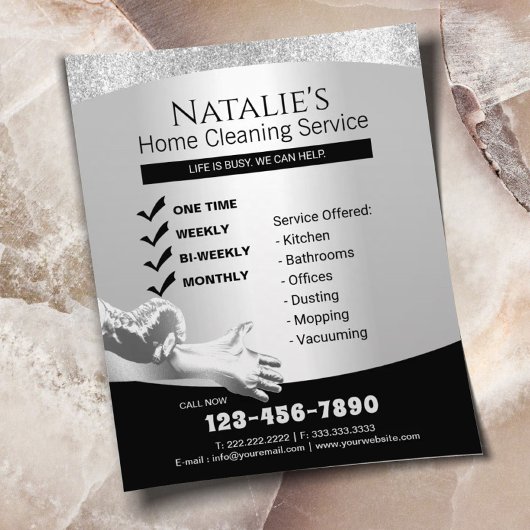 Prospectus 11,4 Cm X 14,2 Cm Nettoyage de la maison Service de femme de ménage