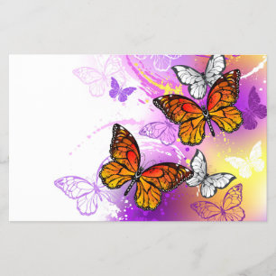 Prospectus 14 Cm X 21,6 Cm Papillons Monarque sur Arrière - plan pourpre