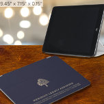 Protection iPad Air Arbre Logo Entreprise Entreprise<br><div class="desc">Un élégant modèle d'affaires dans un style moderne qui peut être facilement mis à jour avec le logo et le texte de votre entreprise. Conçu avec un élégant logo d'arbre doré, vous pouvez customiser en changeant le texte et l'image à l'aide des champs fournis. Un design de marque pour les...</div>