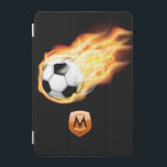 Protection iPad Mini Monogramme de football ou de football<br><div class="desc">Boîtier de football ou de soccer personnalisable avec vos initiales. Les images utilisées sur cet élément sont autorisées © Graphics Factory.com</div>