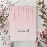 Protection iPad Parties scintillant à bille étincelante rose<br><div class="desc">Ajoutez une touche de scintillement et de bling à votre coque ipad avec cette conception d'effet de goutte de parties scintillant rose. Comprend votre initiale et votre nom dans un script moderne écrit à la main. Un coque ipad élégant,  féminin et glamour.</div>